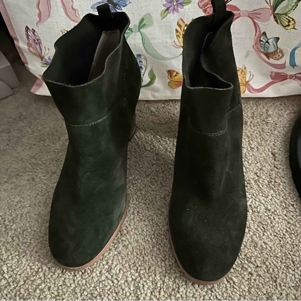 Crown Vintage Booties